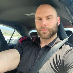 Meet your Posher, Lukasz